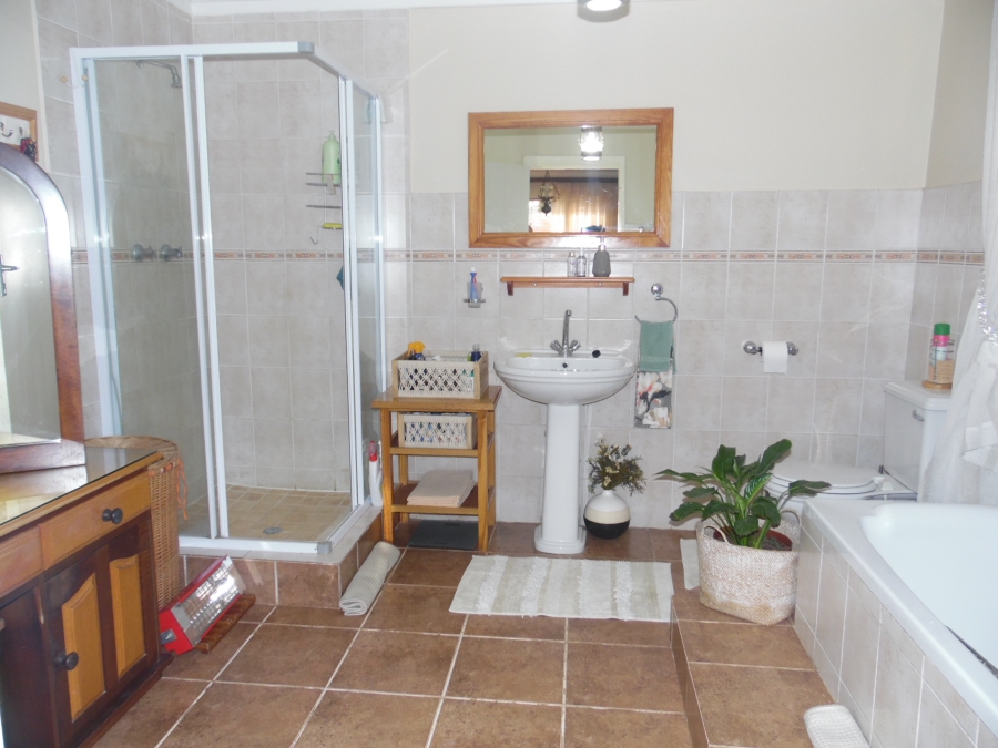 3 Bedroom Property for Sale in Riebeeckstad Free State